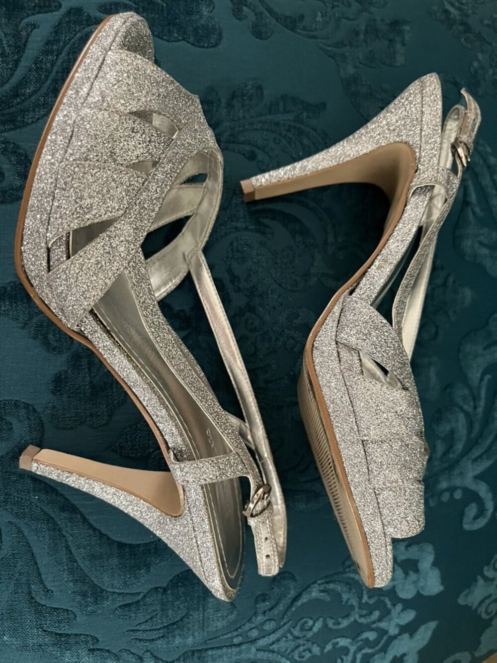 Fernanda Mourão Silver Glitter Slingback Heels Size 9 4.25" Stiletto Open Toe - Picture 11 of 14